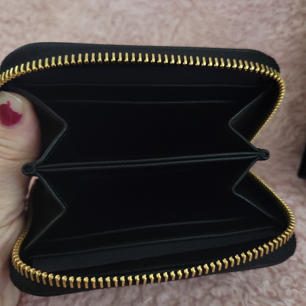 Prada Black Wallet with Gold Accents - Picture 6 of 16